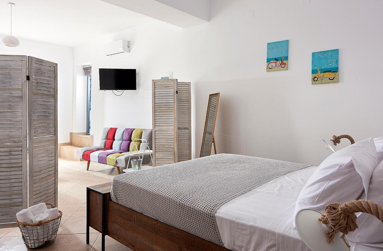 Miramare Luxury Apartments Firopotamos Exterior photo